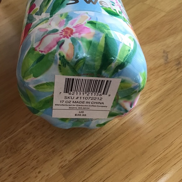 Starbucks x Lilly Pulitzer x Swell Water Bottle - Picture 3 of 5